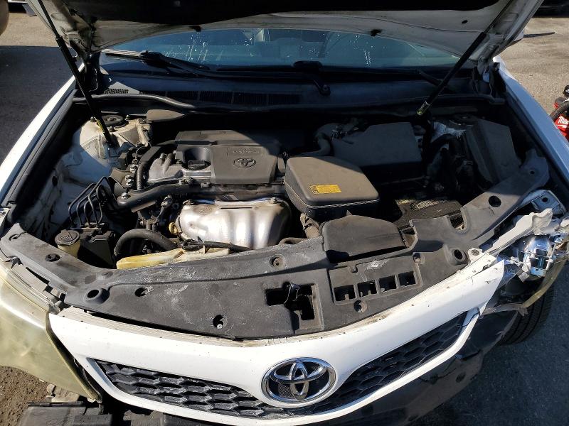 2014 Toyota Camry მანქანა იყიდება აუქციონზე, vin: 4T1BF1FK1EU777305, აუქციონის ნომერი: 64695006