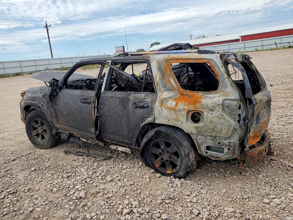 2011 Toyota 4runner მანქანა იყიდება აუქციონზე, vin: JTEBU5JR8B5075585, აუქციონის ნომერი: 65215366