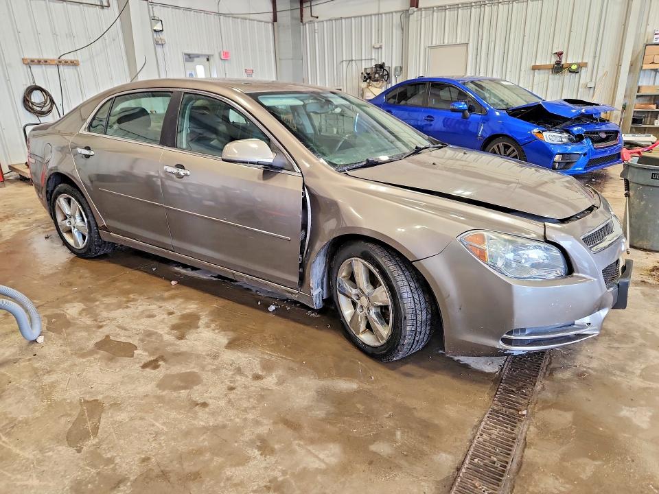 64753696 :رقم المزاد ، 1G1ZD5E07CF314319 vin ، 2012 Chevrolet Malibu مزاد بيع