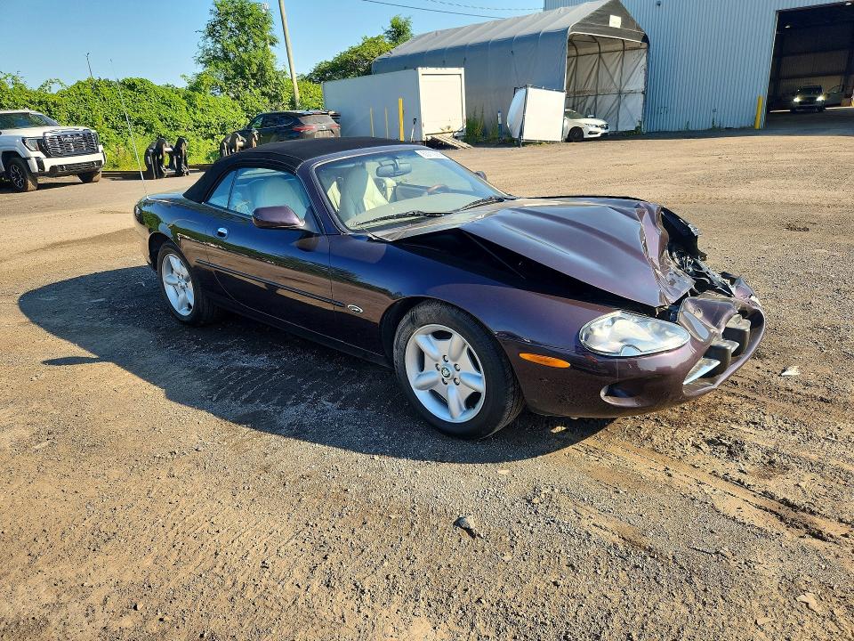 63719366 :رقم المزاد ، SAJGX2043XC033125 vin ، 1999 Jaguar Xk8 مزاد بيع