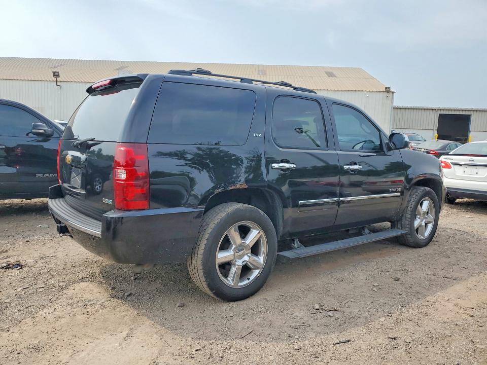 2011 Chevrolet Tahoe მანქანა იყიდება აუქციონზე, vin: 1GNSKCE02BR213583, აუქციონის ნომერი: 65033566