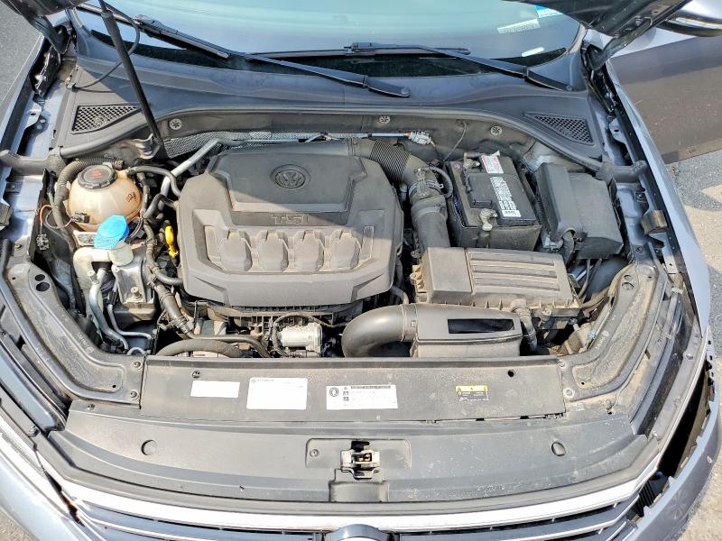 Продажа на аукционе авто 2018 Volkswagen Passat, vin: 1VWBA7A3XJC044124, номер лота: 64780566