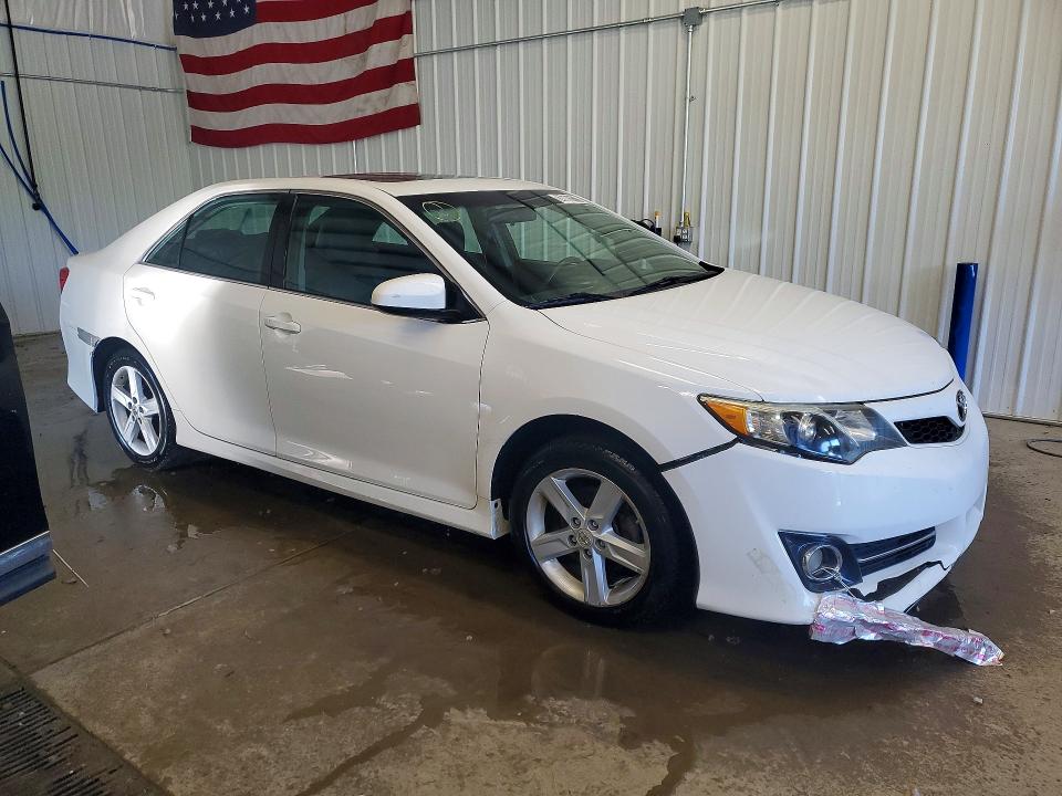 67116866 :رقم المزاد ، 4T1BF1FK7CU582774 vin ، 2012 Toyota Camry مزاد بيع