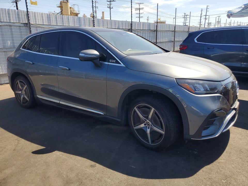 65680816 :رقم المزاد ، 4JGGM1CBXPA038471 vin ، 2023 Mercedes-benz Eqe Suv مزاد بيع