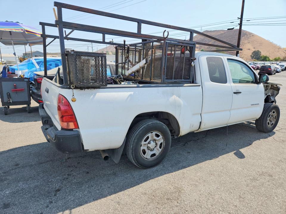 Продажа на аукционе авто 2014 Toyota Tacoma, vin: 5TFTX4CN5EX045019, номер лота: 62875306
