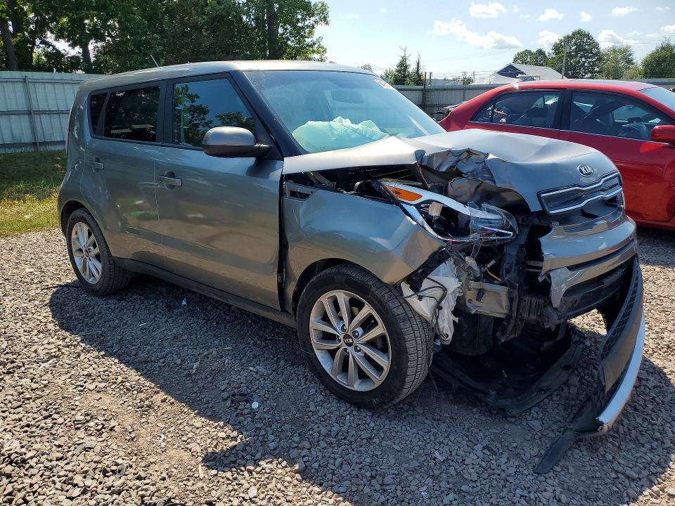 Продаж на аукціоні авто 2018 Kia Soul, vin: KNDJP3A58J7506230, номер лоту: 64961106