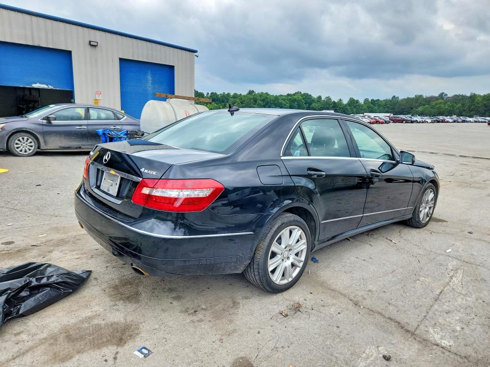 2013 Mercedes-benz E მანქანა იყიდება აუქციონზე, vin: WDDHF8JB4DA733741, აუქციონის ნომერი: 64903516