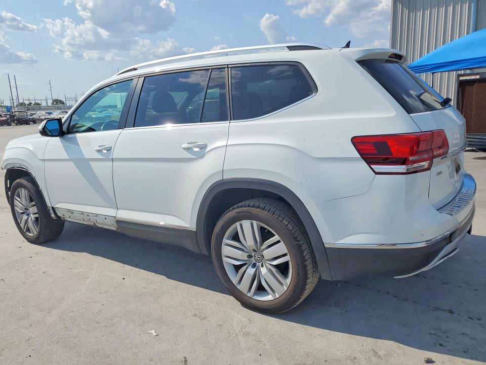 64632396 :رقم المزاد ، 1V2ER2CA9KC597144 vin ، 2019 Volkswagen Atlas مزاد بيع