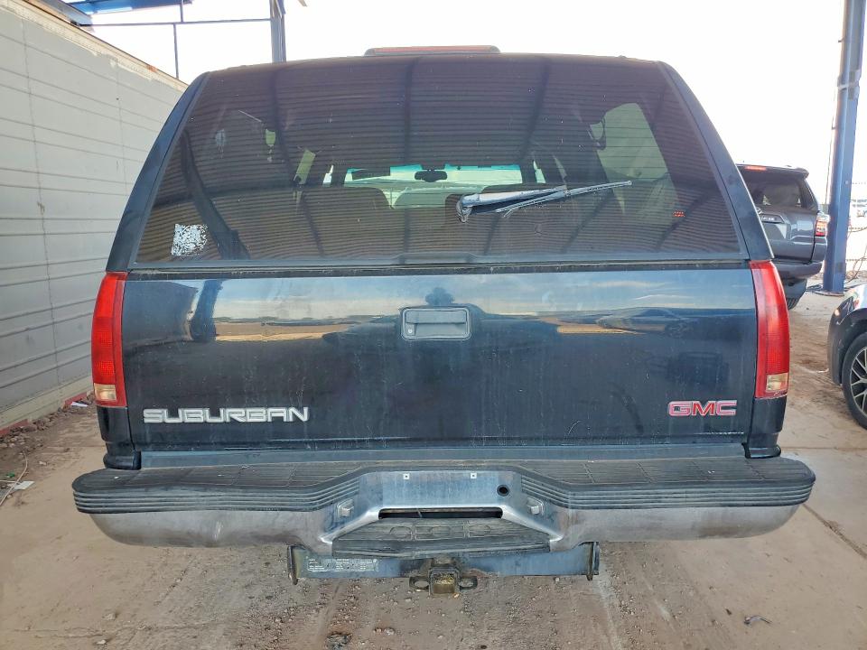 1999 Gmc Suburban მანქანა იყიდება აუქციონზე, vin: 3GKFK16R2XG524325, აუქციონის ნომერი: 65141046