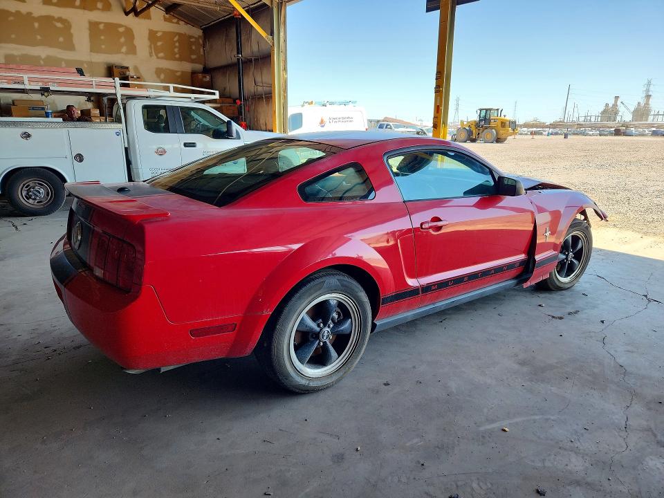 2007 Ford Mustang მანქანა იყიდება აუქციონზე, vin: 1ZVHT80N775224316, აუქციონის ნომერი: 66270486