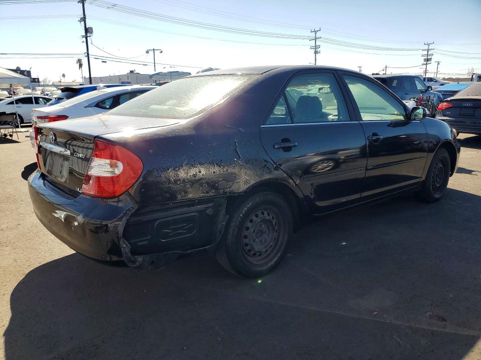 2002 Toyota Camry მანქანა იყიდება აუქციონზე, vin: JTDBE32K320056835, აუქციონის ნომერი: 67208326