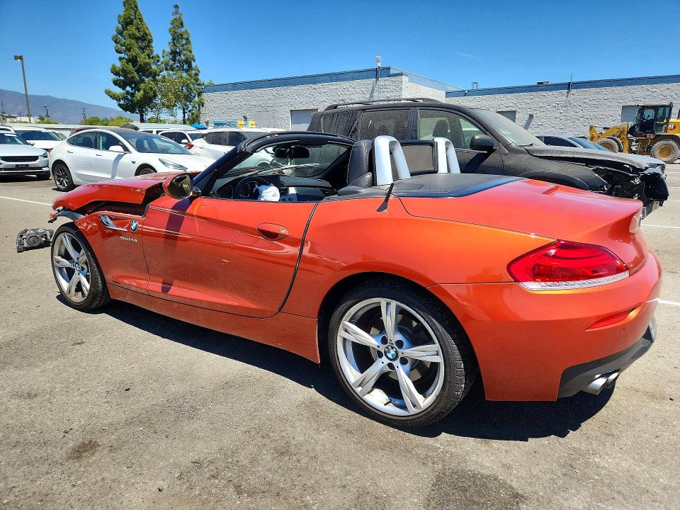 66024936 :رقم المزاد ، WBALL5C51EJ105444 vin ، 2014 Bmw Z4 مزاد بيع
