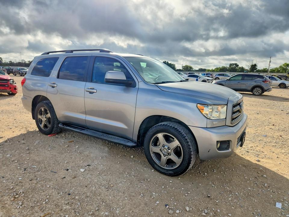 64139346 :رقم المزاد ، 5TDZM5G17BS003159 vin ، 2011 Toyota Sequoia مزاد بيع