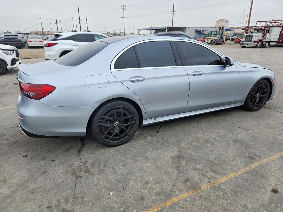 2021 Mercedes-benz E მანქანა იყიდება აუქციონზე, vin: W1KZF8DB7MA925655, აუქციონის ნომერი: 63776056