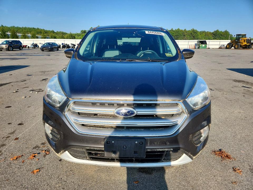 Продаж на аукціоні авто 2017 Ford Escape, vin: 1FMCU9GD5HUB11660, номер лоту: 64456806