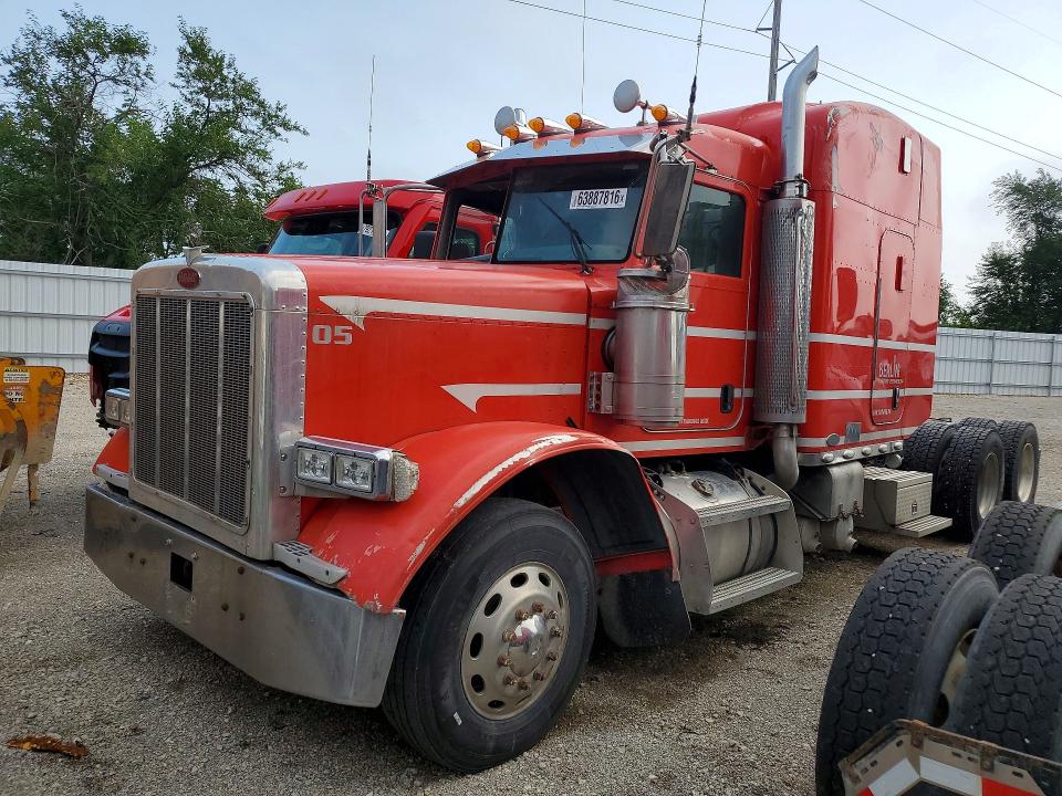 Продаж на аукціоні авто 2005 Peterbilt 379, vin: 1XP5DU9X05D849674, номер лоту: 63887816