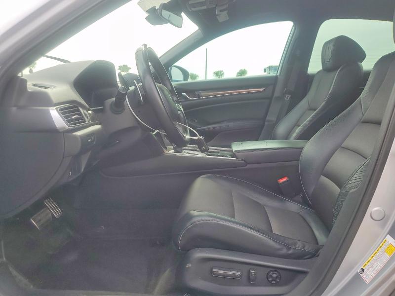 Aukcja sprzedaży 2018 Honda Accord, vin: 1HGCV1F30JA018405, numer aukcji: 63355416