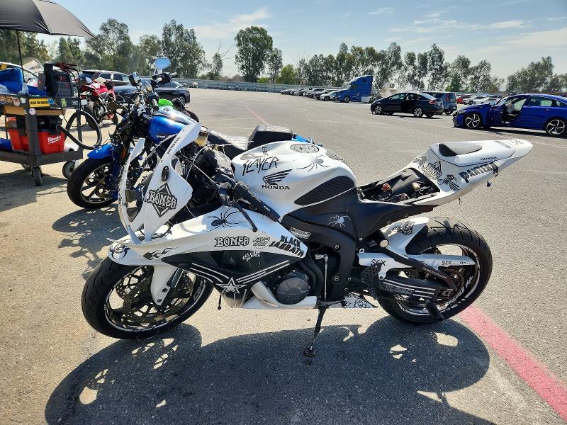Продажа на аукционе авто 2008 Honda Cbr600, vin: JH2PC40148M100717, номер лота: 63833806