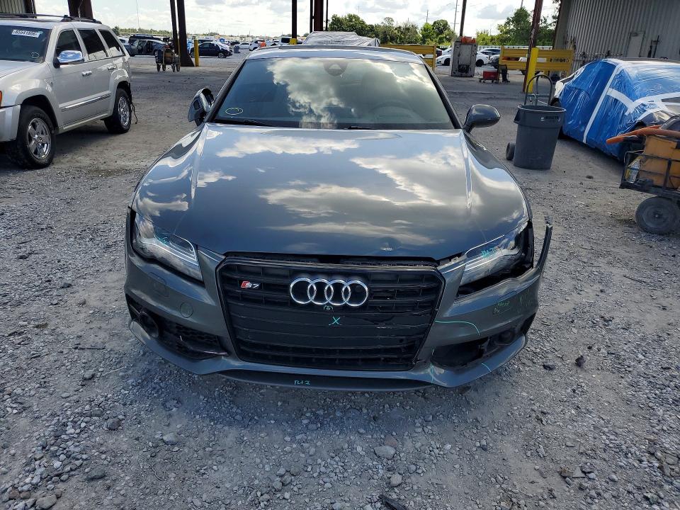 65647446 :رقم المزاد ، WAUW2AFC1FN009052 vin ، 2015 Audi S7 مزاد بيع