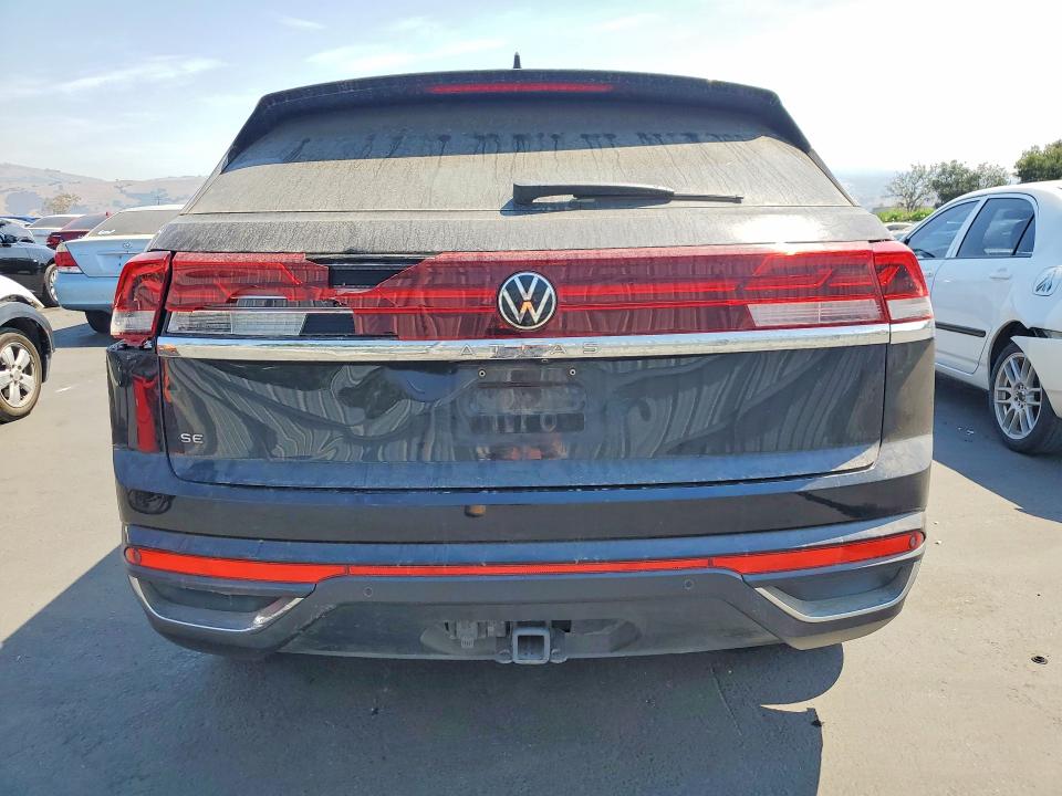 2024 Volkswagen Atlas Cross Sport მანქანა იყიდება აუქციონზე, vin: 1V2JE2CA3RC236139, აუქციონის ნომერი: 64302946