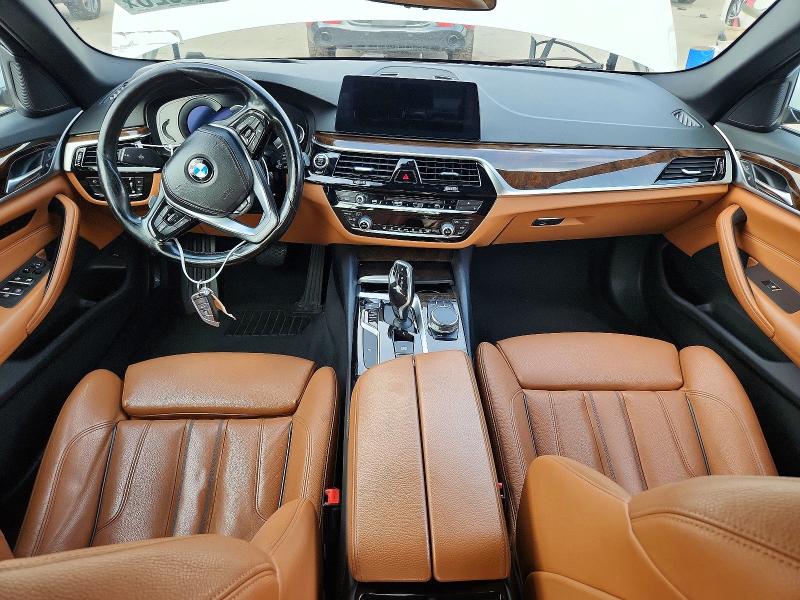 64106626 :رقم المزاد ، WBAJA7C34HG905499 vin ، 2017 Bmw 530 مزاد بيع