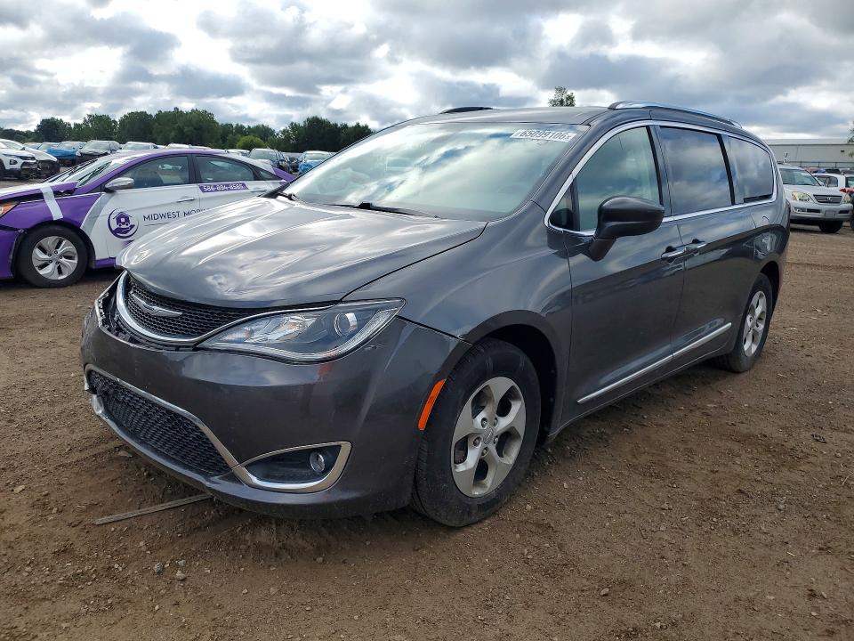 2017 Chrysler Pacifica მანქანა იყიდება აუქციონზე, vin: 2C4RC1EGXHR837673, აუქციონის ნომერი: 65099106