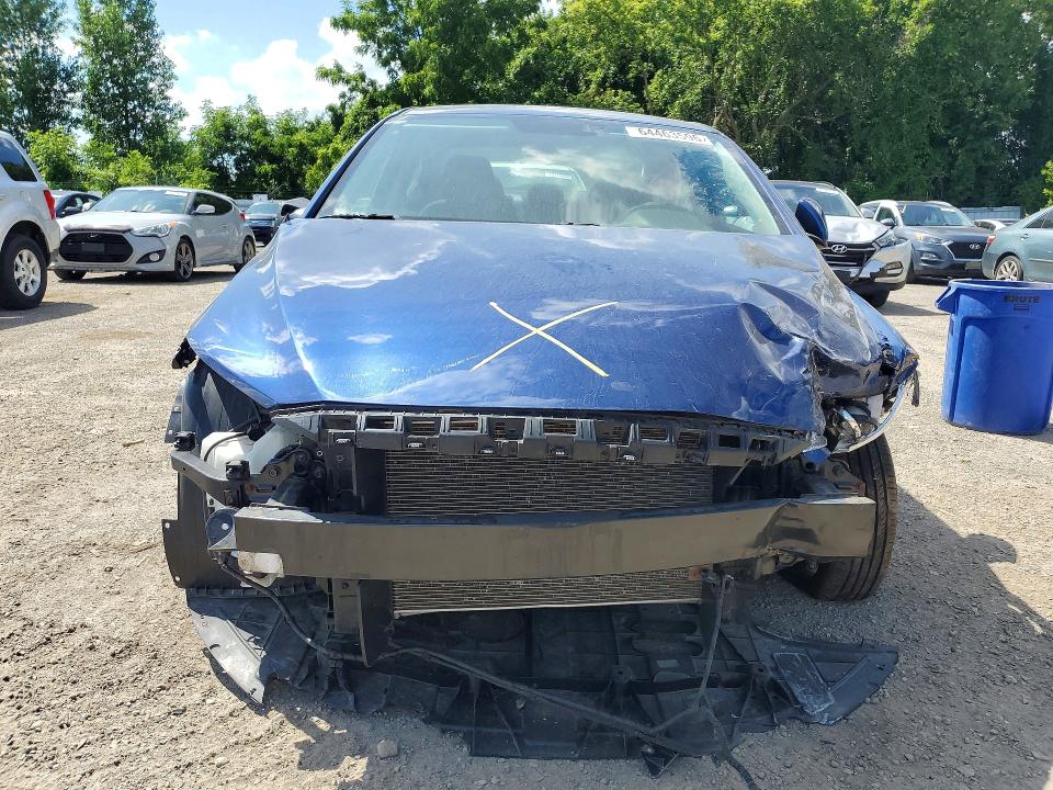 Продажа на аукционе авто 2017 Hyundai Elantra, vin: 5NPD74LFXHH095427, номер лота: 64463596
