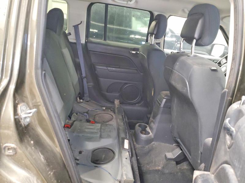 64302386 :رقم المزاد ، 1C4NJRBB7FD188684 vin ، 2015 Jeep Patriot مزاد بيع