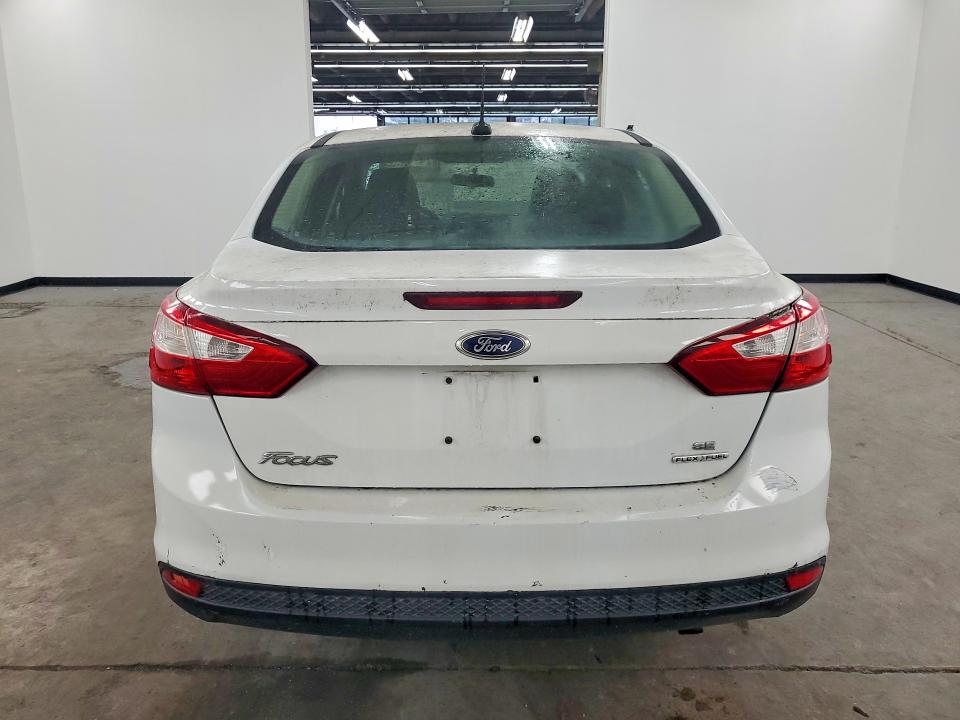 2014 Ford Focus მანქანა იყიდება აუქციონზე, vin: 1FADP3F24EL427538, აუქციონის ნომერი: 65231416