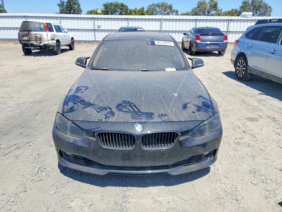 2012 Bmw 328 მანქანა იყიდება აუქციონზე, vin: WBA3C1C56CF431975, აუქციონის ნომერი: 63710416