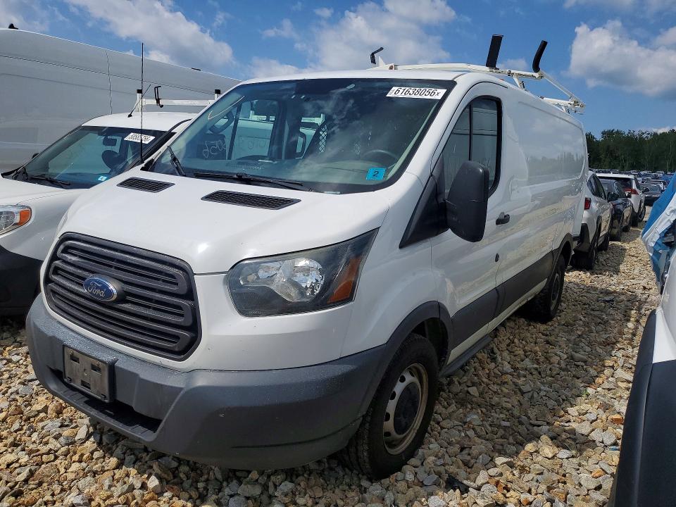 61638056 :رقم المزاد ، 1FTNE1ZM7FKA16521 vin ، 2015 Ford Transit مزاد بيع