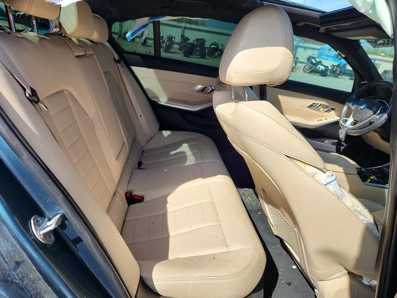 59688306 :رقم المزاد ، 3MW5R1J09L8B07250 vin ، 2020 Bmw 330i مزاد بيع