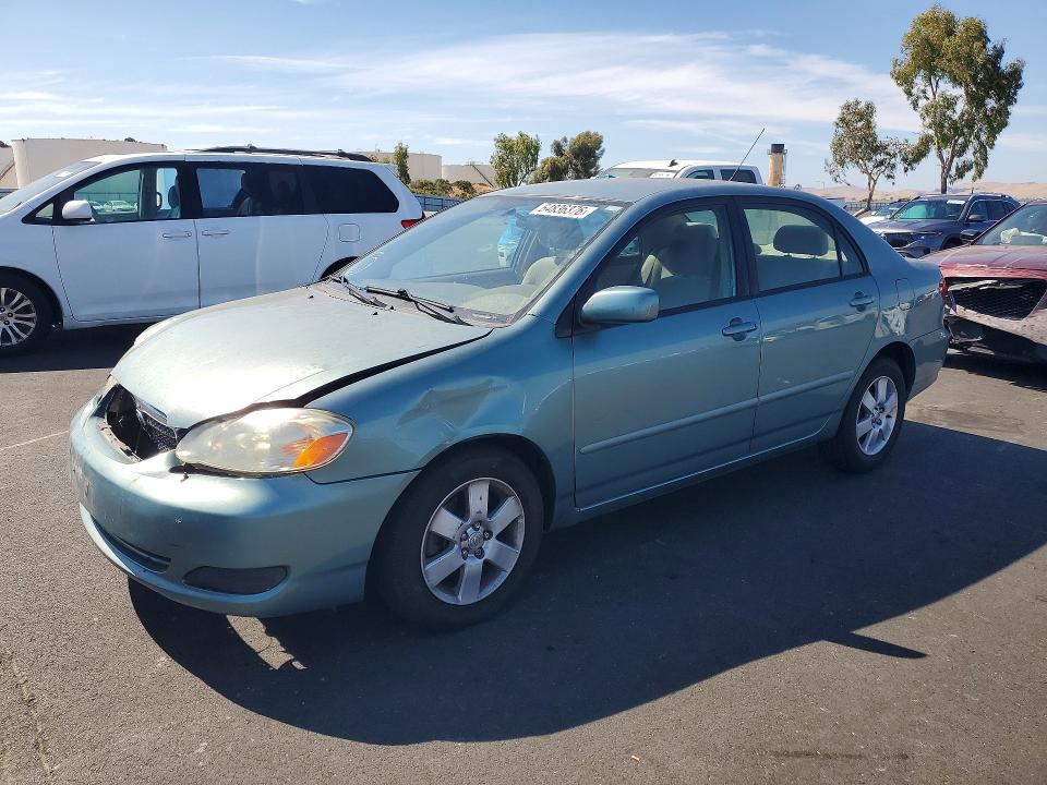 64836376 :رقم المزاد ، 1NXBR30E45Z421985 vin ، 2005 Toyota Corolla مزاد بيع