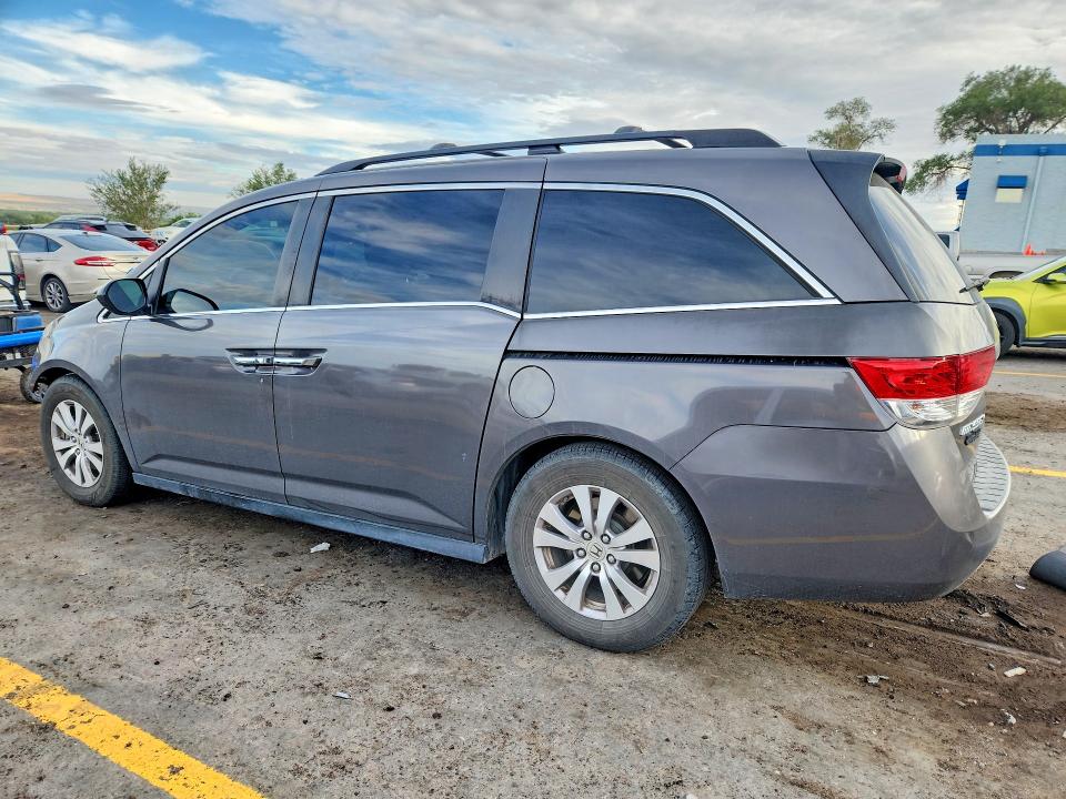 64946336 :رقم المزاد ، 5FNRL5H6XGB153677 vin ، 2016 Honda Odyssey مزاد بيع