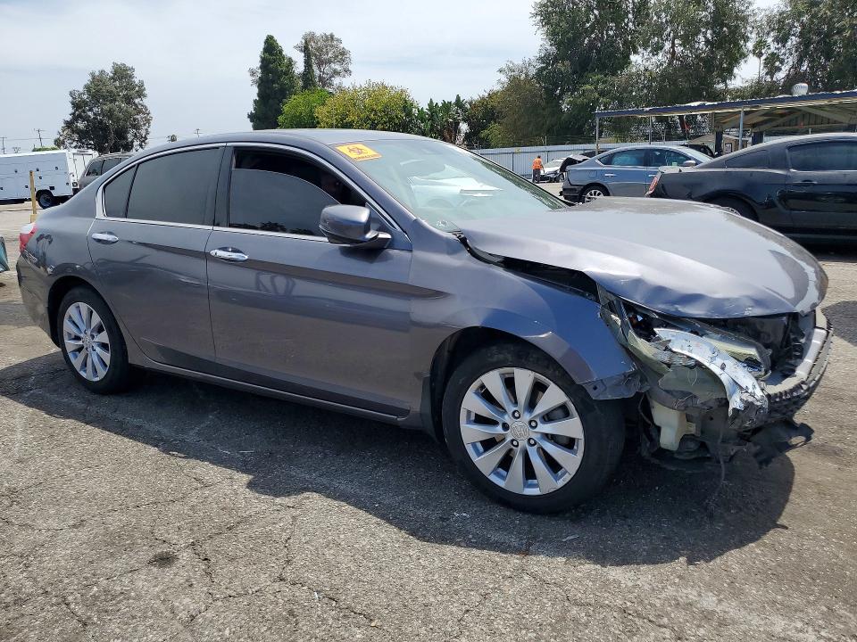 2015 Honda Accord მანქანა იყიდება აუქციონზე, vin: 1HGCR3F88FA010264, აუქციონის ნომერი: 65213466