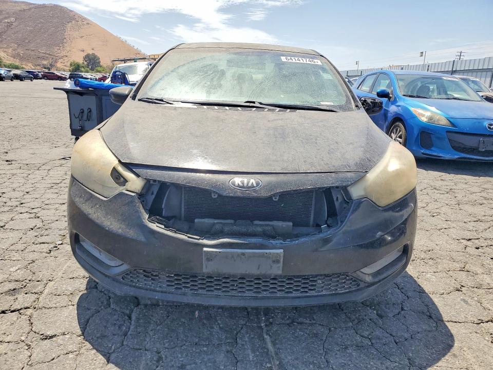 2014 Kia Forte მანქანა იყიდება აუქციონზე, vin: KNAFK4A69E5226088, აუქციონის ნომერი: 64141746