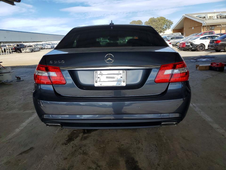 65054086 :رقم المزاد ، WDDHF5KB2DA766119 vin ، 2013 Mercedes-benz E مزاد بيع