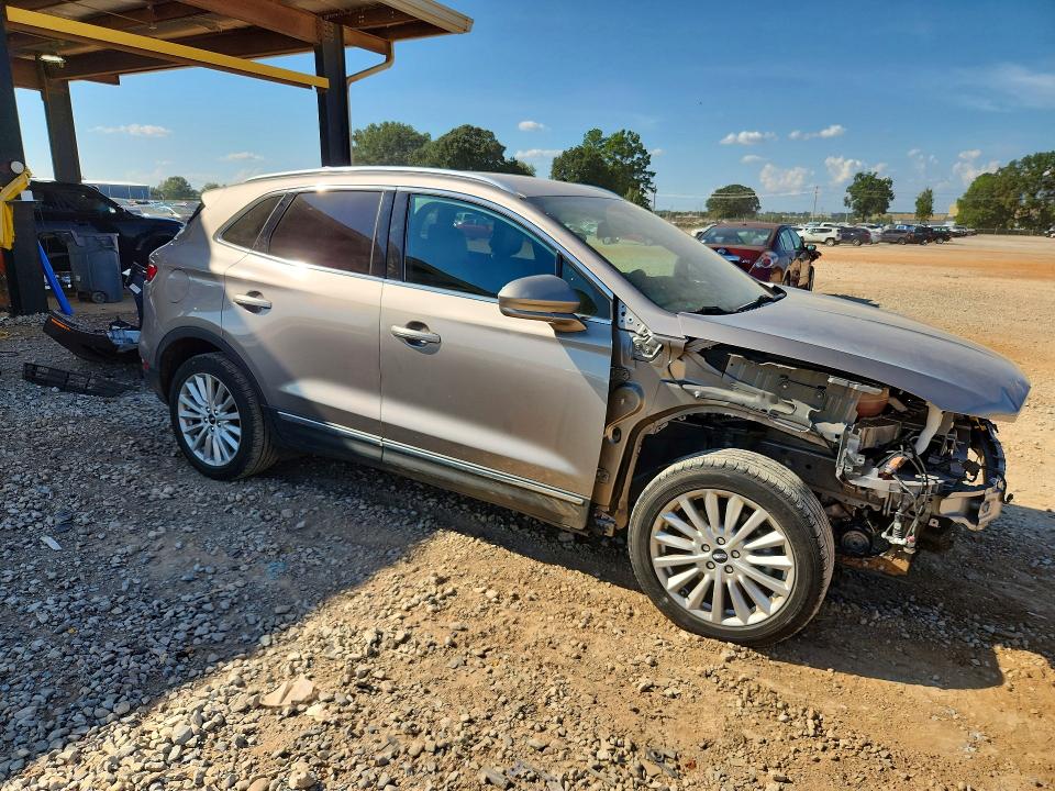 Продаж на аукціоні авто 2019 Lincoln Mkc, vin: 5LMCJ1C99KUL43629, номер лоту: 67026646