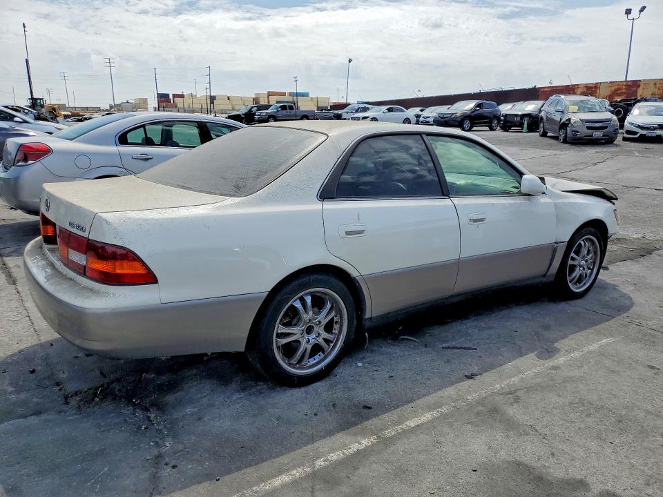 66231656 :رقم المزاد ، JT8BF28G9X5055739 vin ، 1999 Lexus Es مزاد بيع