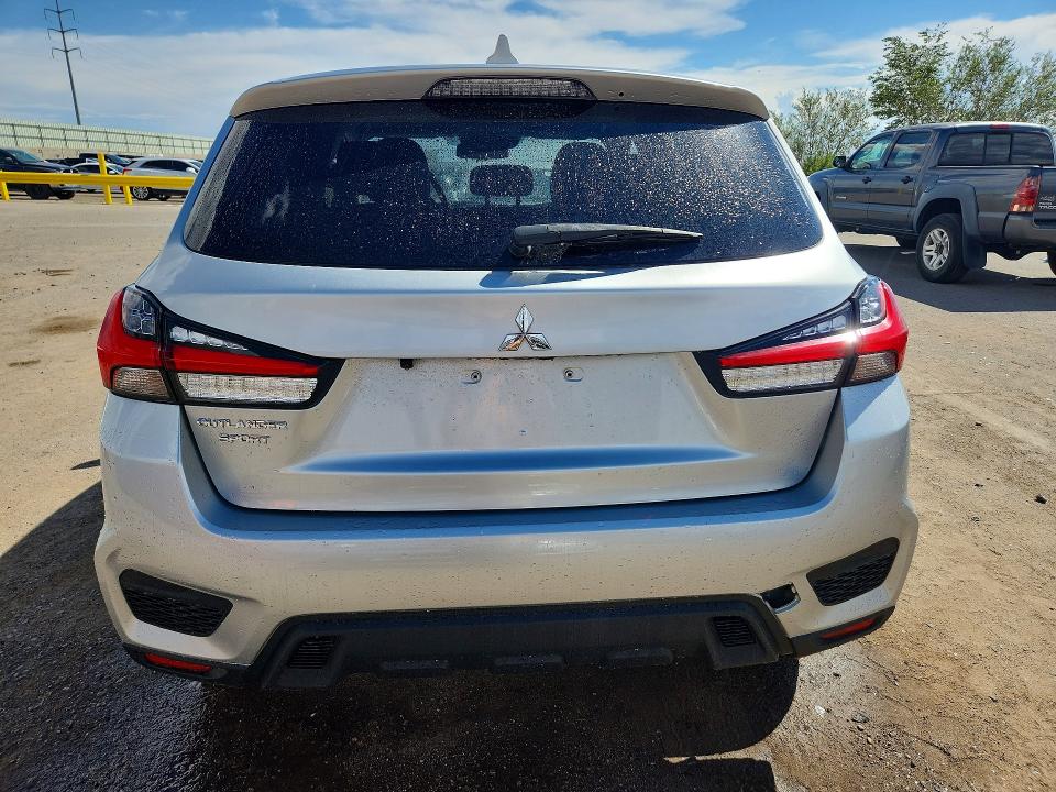 65413596 :رقم المزاد ، JA4APUAU6MU033036 vin ، 2021 Mitsubishi Outlander Sport مزاد بيع