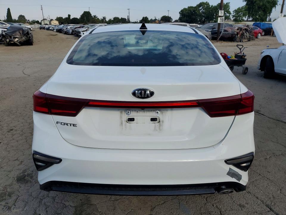 Продажа на аукционе авто 2021 Kia Forte, vin: 3KPF24AD1ME391220, номер лота: 64282446