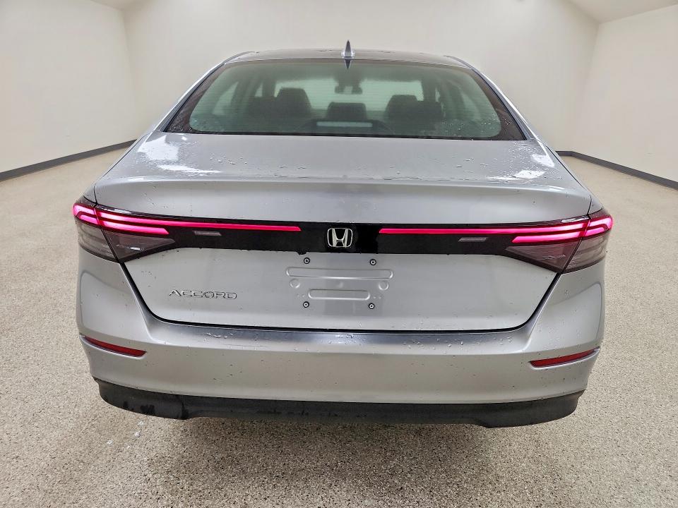 Продажа на аукционе авто 2026 Honda Accord, vin: 1HGCY1F25TA031622, номер лота: 65390846