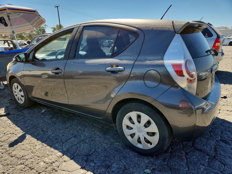 2014 Toyota Prius C მანქანა იყიდება აუქციონზე, vin: JTDKDTB3XE1560146, აუქციონის ნომერი: 65230116