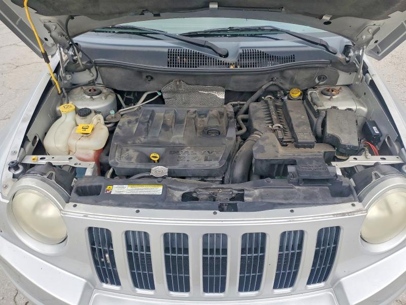 2010 Jeep Compass მანქანა იყიდება აუქციონზე, vin: 1J4NT4FB6AD589704, აუქციონის ნომერი: 65447066
