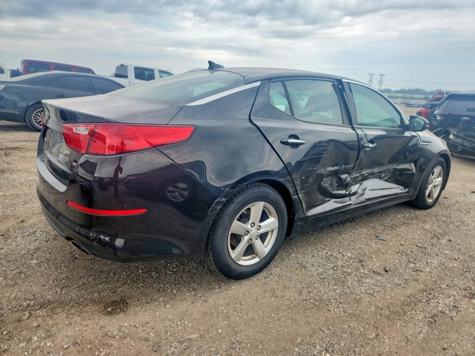 65565236 :رقم المزاد ، 5XXGM4A74FG489872 vin ، 2015 Kia Optima مزاد بيع