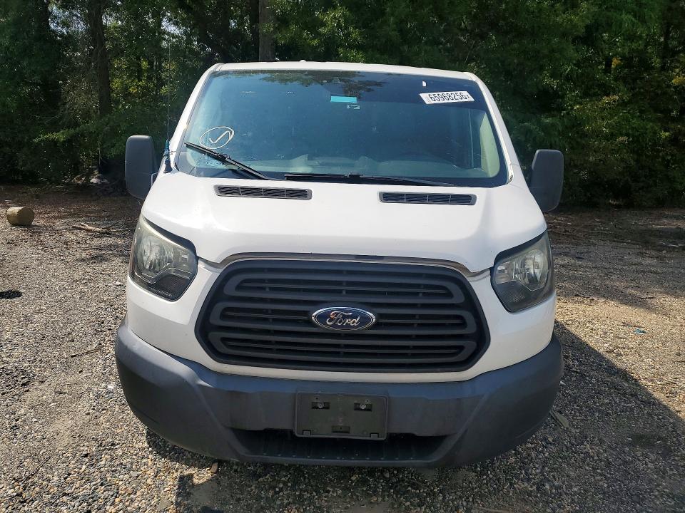 65968256 :رقم المزاد ، 1FTYE1YM3GKB08645 vin ، 2016 Ford Transit مزاد بيع