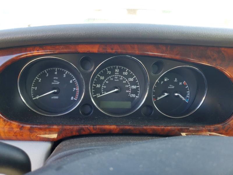 2004 Jaguar Xj8 მანქანა იყიდება აუქციონზე, vin: SAJWA71C84SG14480, აუქციონის ნომერი: 67302126