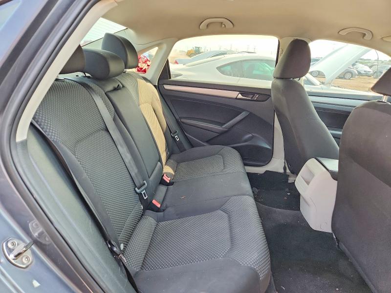 2012 Volkswagen Passat მანქანა იყიდება აუქციონზე, vin: 1VWAH7A30CC110464, აუქციონის ნომერი: 64799996