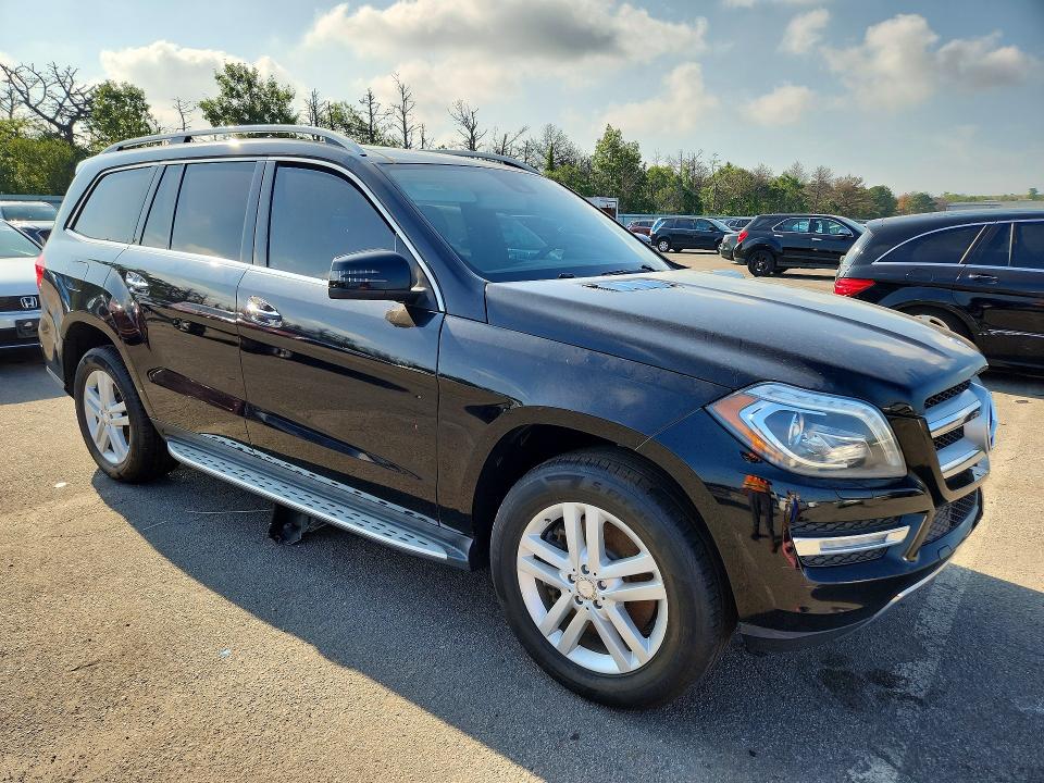 63968146 :رقم المزاد ، 4JGDF7CE4DA135395 vin ، 2013 Mercedes-benz Gl مزاد بيع