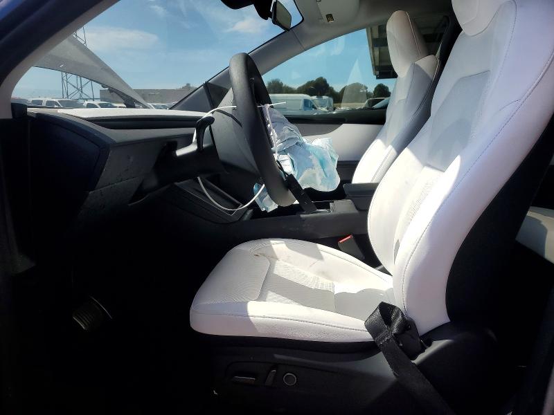 64428486 :رقم المزاد ، 7SAYGDEE3TF424064 vin ، 2026 Tesla Model Y مزاد بيع